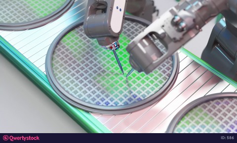 Production of microchips on a silicon wafer